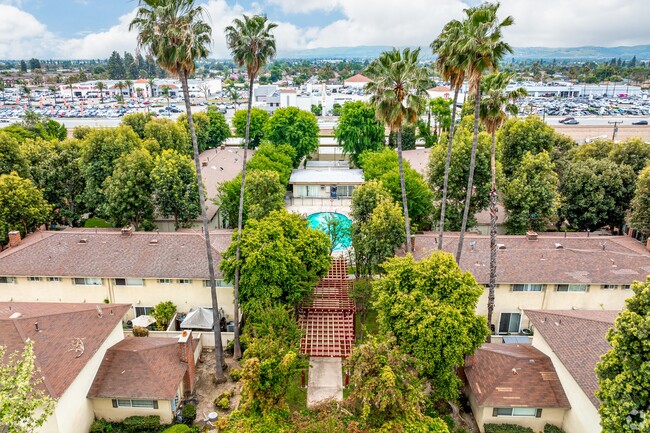 Photo - Vista Valle Townhomes