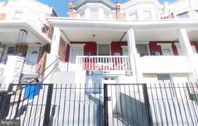 Photo - Akings Unidad 5135 Irving St -2