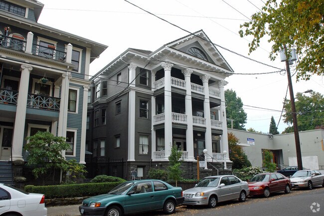 Photo - Historic Portland Apartments