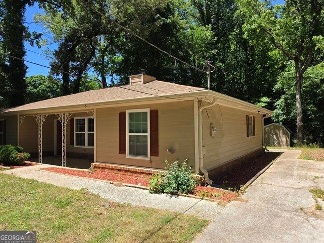Photo - 586 Ridge Ave