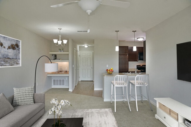 Building Photo - Badger Canyon