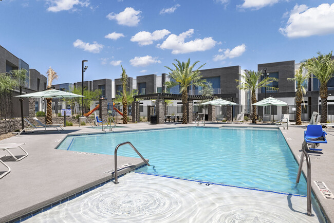 Nola Sky - Nola Sky Townhomes