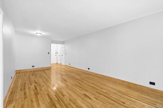 Photo - 2385 Barker Ave Unit 1D