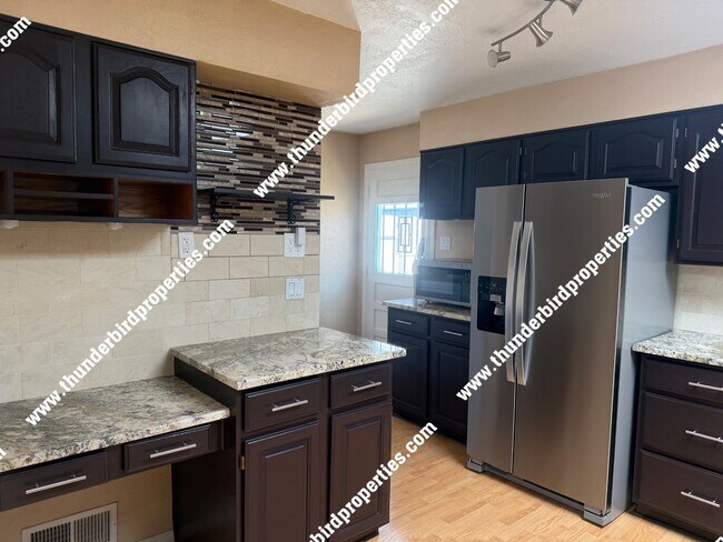 Photo - 2108 Muriel St NE