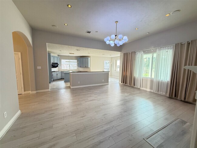 Photo - 13522 Schumann Trail