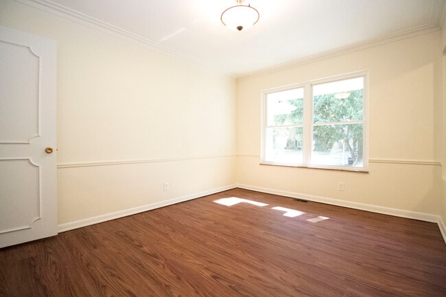 Photo - 2545 Amara Dr