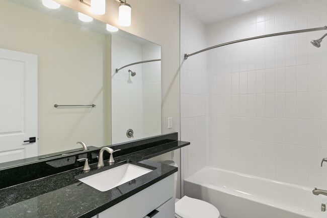 Photo - Avenue Eleven Apartments