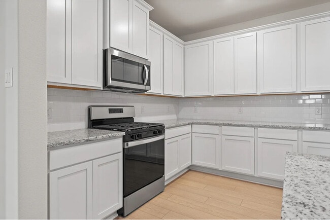 Photo - 1334 Windermere Wy