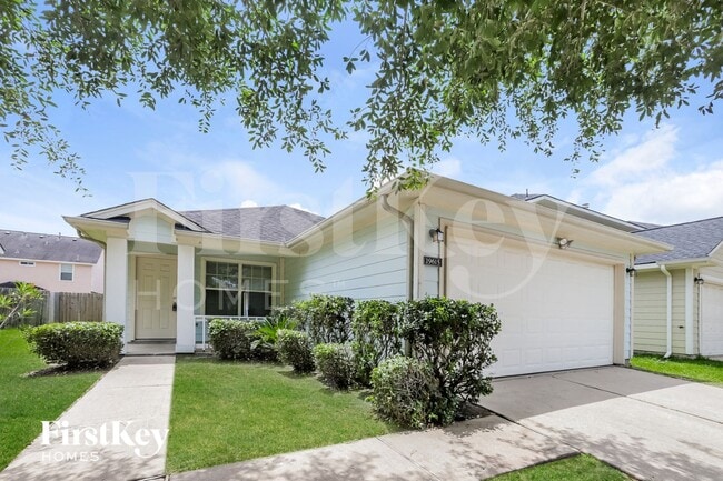 Photo - 19615 Plantation Tree Ct