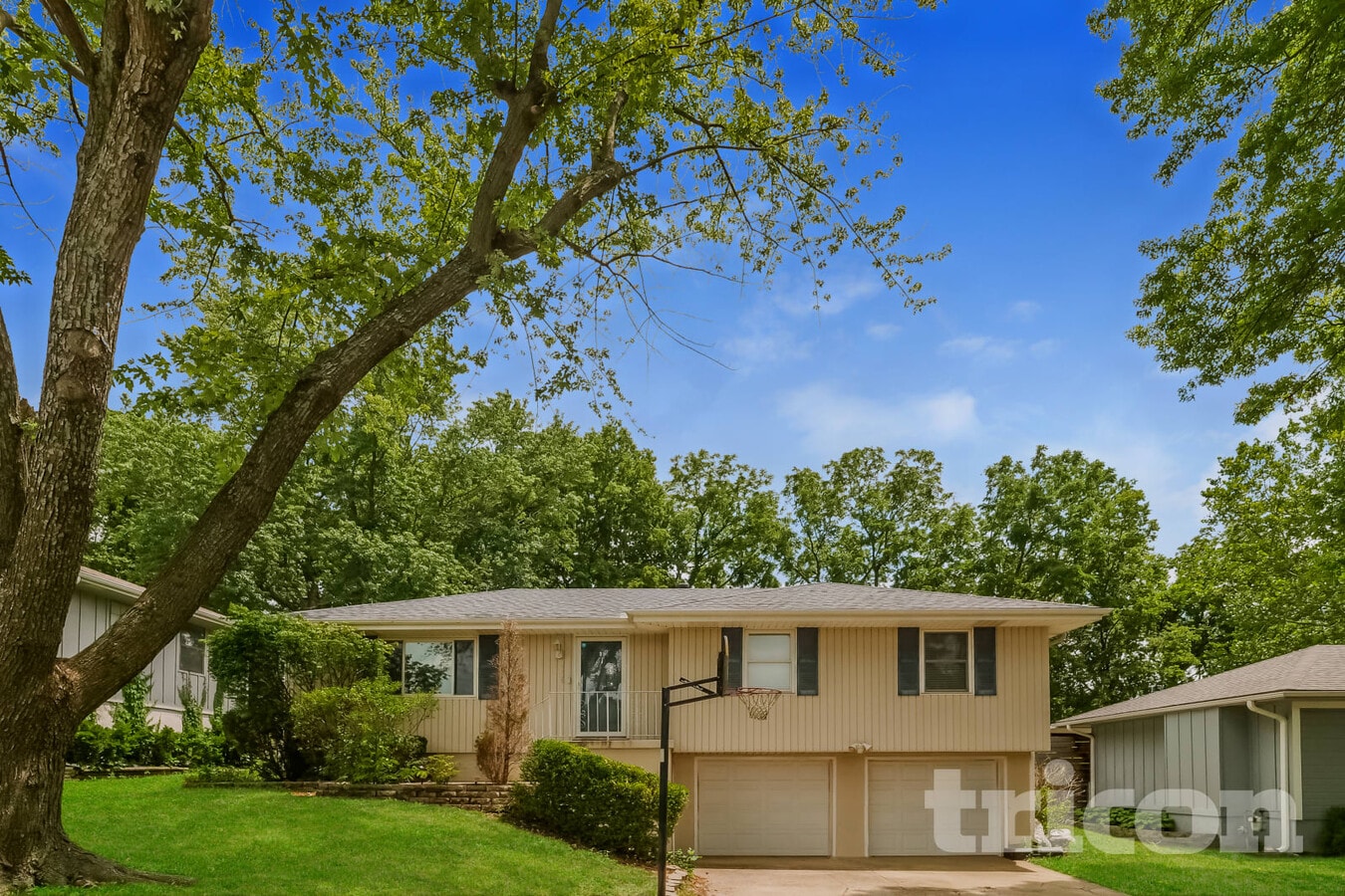 Photo - 1116 NE 10 St