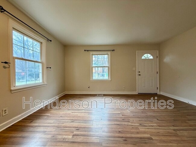 Photo - 2613 Remington St