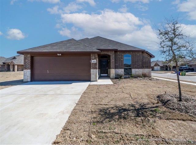 Photo - 404 Tredway Ct
