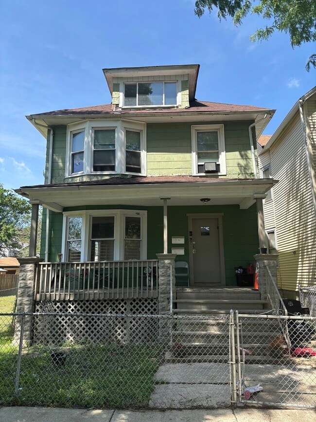 Photo - 10734 S Prairie Ave Apartment Unit 1