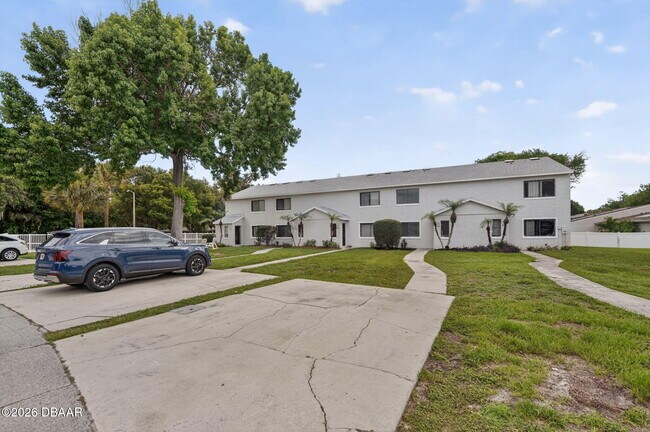 Photo - 264 Morris Rd