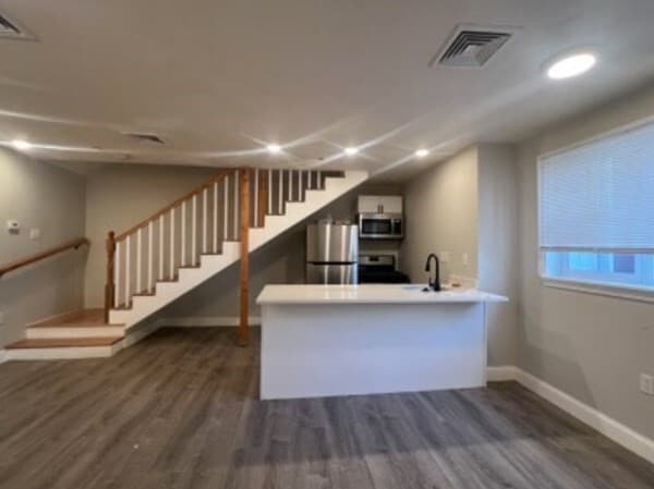 Photo - 28 Otis St Apartamento Unidad 28R