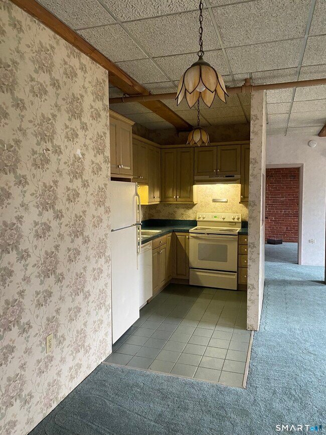 Photo - 222 Williams St E Unit 112