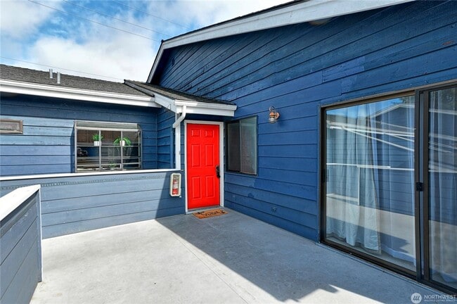 Spacious 2-Bed, 2-Bath Condo in Prime Ever... - Spacious 2-Bed, 2-Bath Condo in Prime Ever... Unidad 2-202