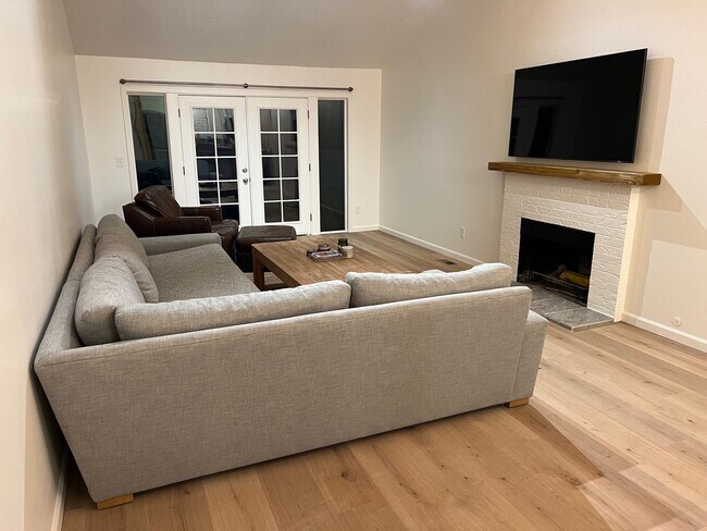 Photo - 10172 SW Crystal St