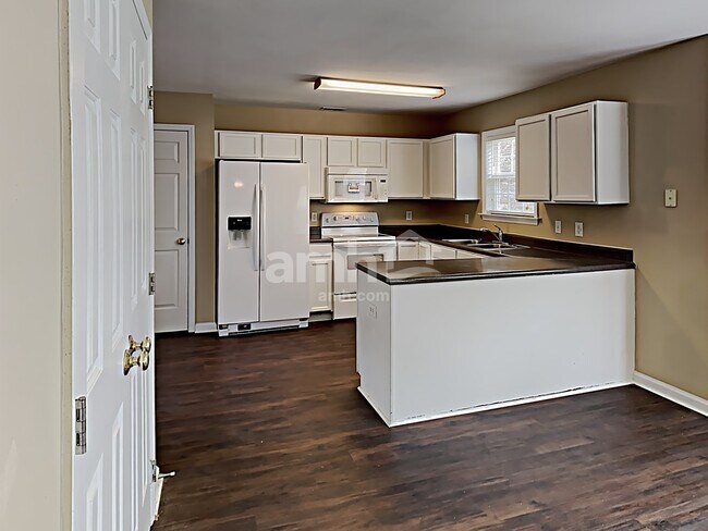 100 Arbor Wynds Ct