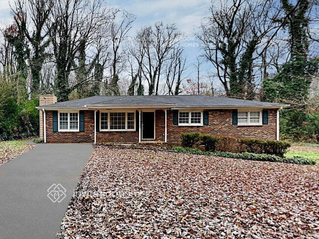 Building Photo - 3500 Rogers Dr