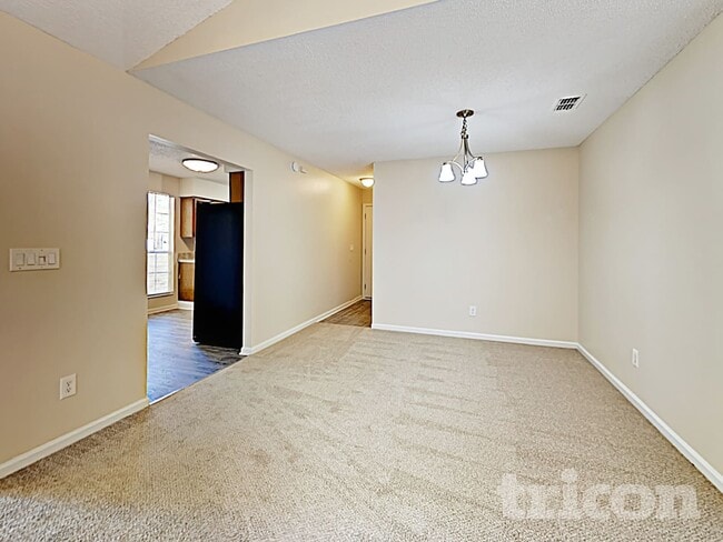 Photo - 8168 Fort Lee Trail