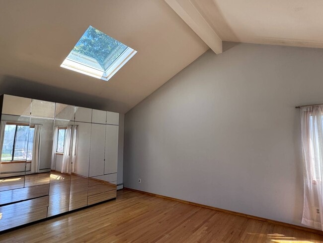 Photo - 6 Albergo Ct