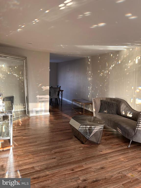 Photo - 777 Bennington Rd