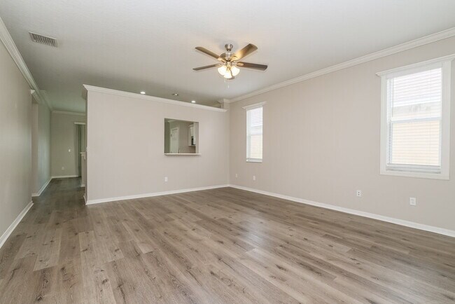 Photo - 6637 Cambridge Park Dr