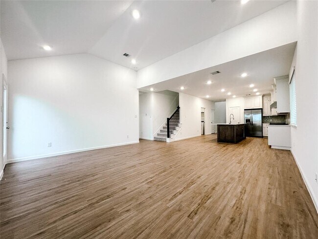 Photo - 30306 Tall Fescue Dr