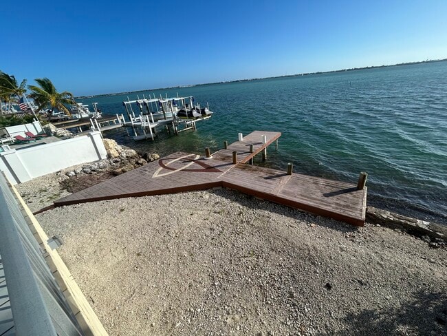 Photo - 757 La Fitte Rd