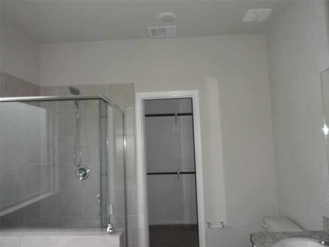 Photo - 2116 Graham Pt Wy