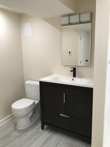 Photo - 2909 Tremont Ave