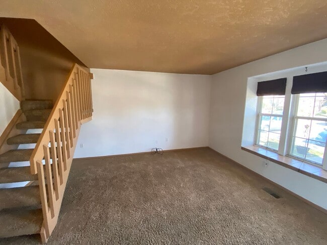 Photo - Nice 2 bedroom Townhome in Ken Caryl area of Littleton