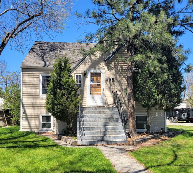 r423 - r423 Apartment Unit 423.5
