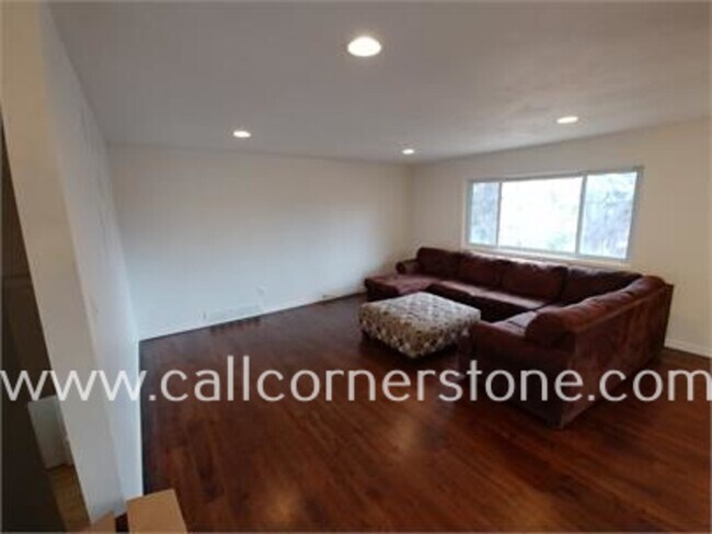 Photo - 4925 Brown Valley Ln