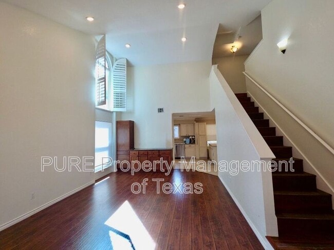Photo - 7425 Dallas Dr