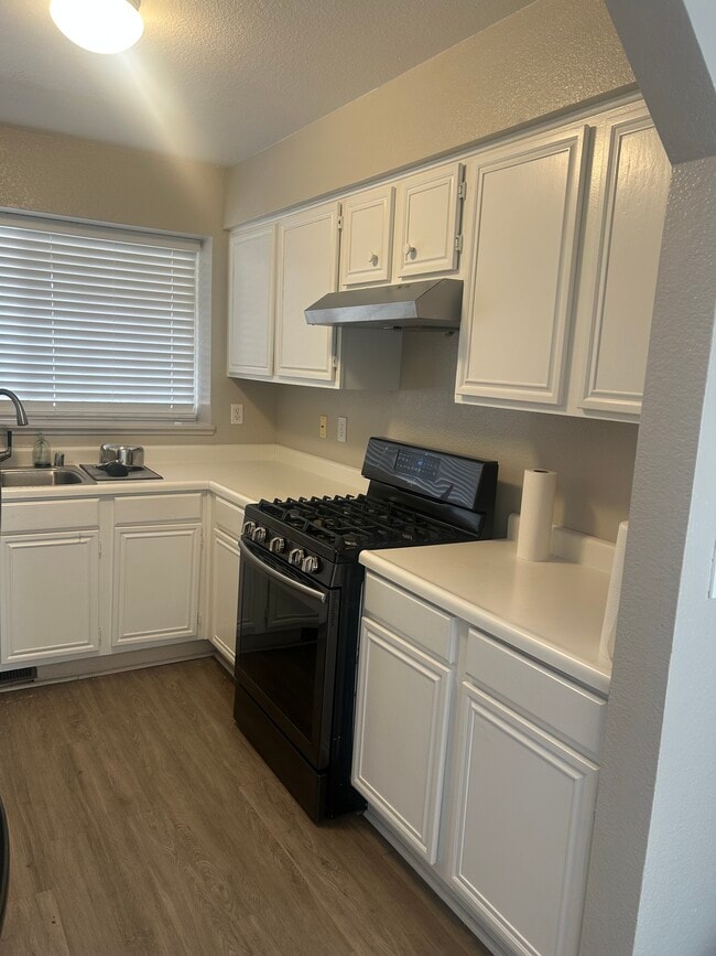 Photo - 1808 Rock Ct