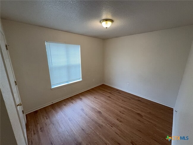 Photo - 1407 Dugger Cir Unit C