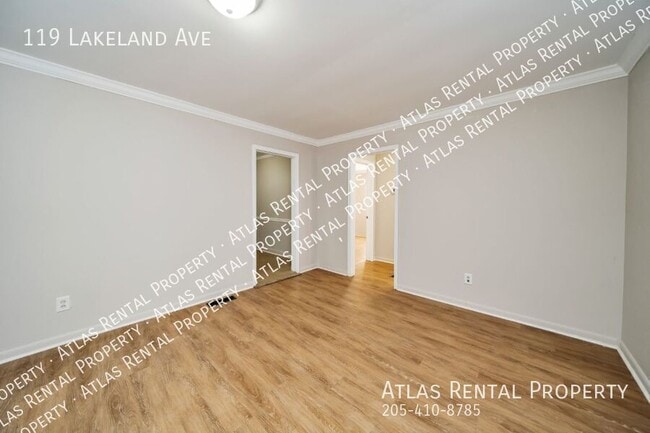 Photo - 119 Lakeland Ave