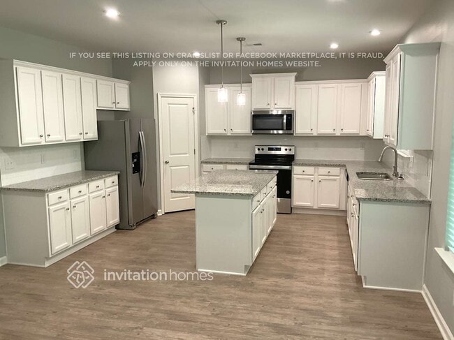 Photo - 713 Denise Ct