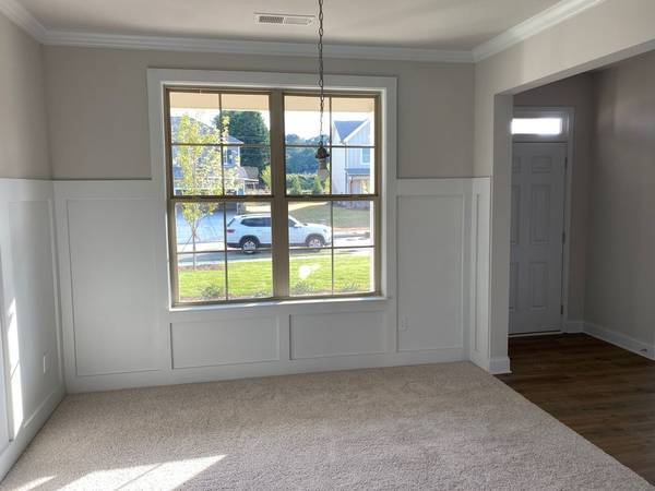 Photo - 223 Cattail Ln