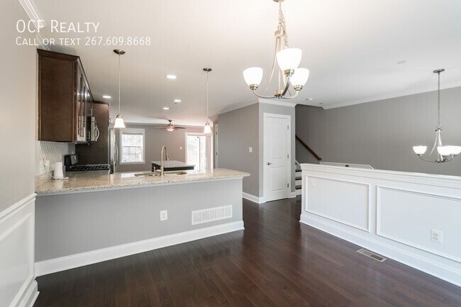 Photo - 204 Shawmont Ave