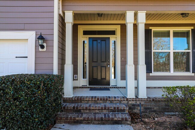 Photo - 4 Bedroom 2.5 Bath in Grovetown!