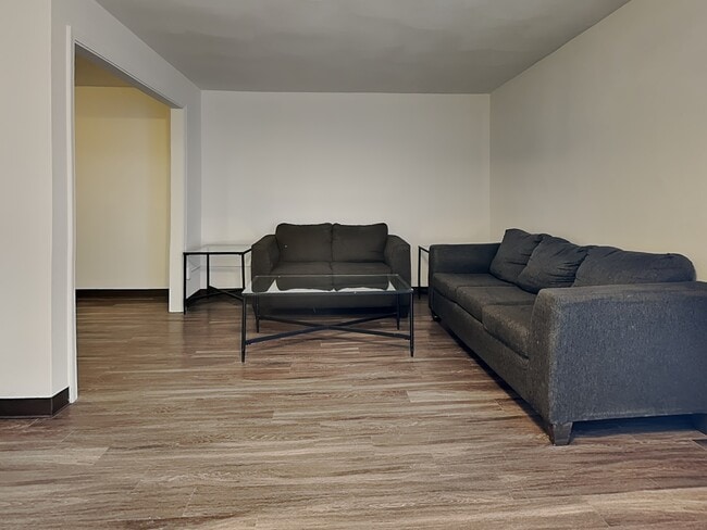 Photo - 807 S Locust St Unit 1