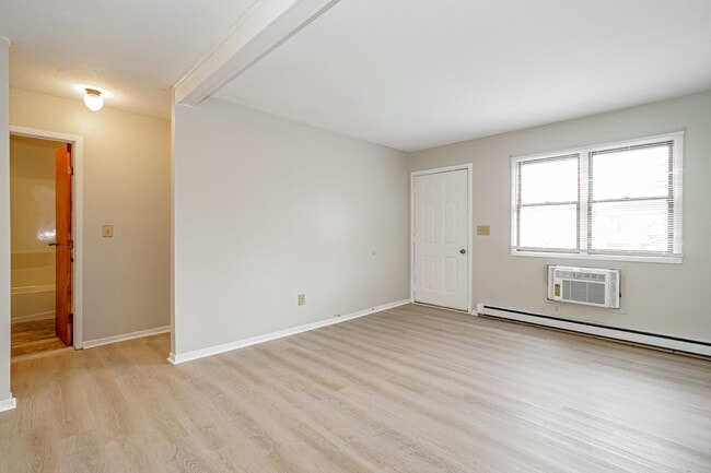 Photo - 207 N Madison Rd Unit C