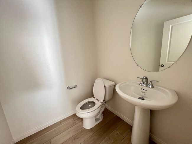 Photo - Stunning & Brand New 3bd 2.5ba Gem!