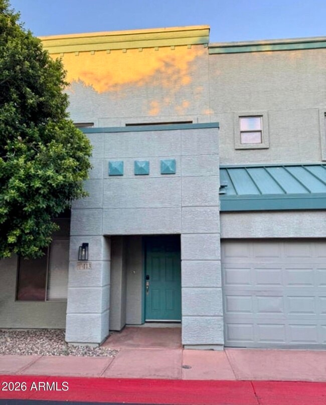Photo - 2027 E University Dr