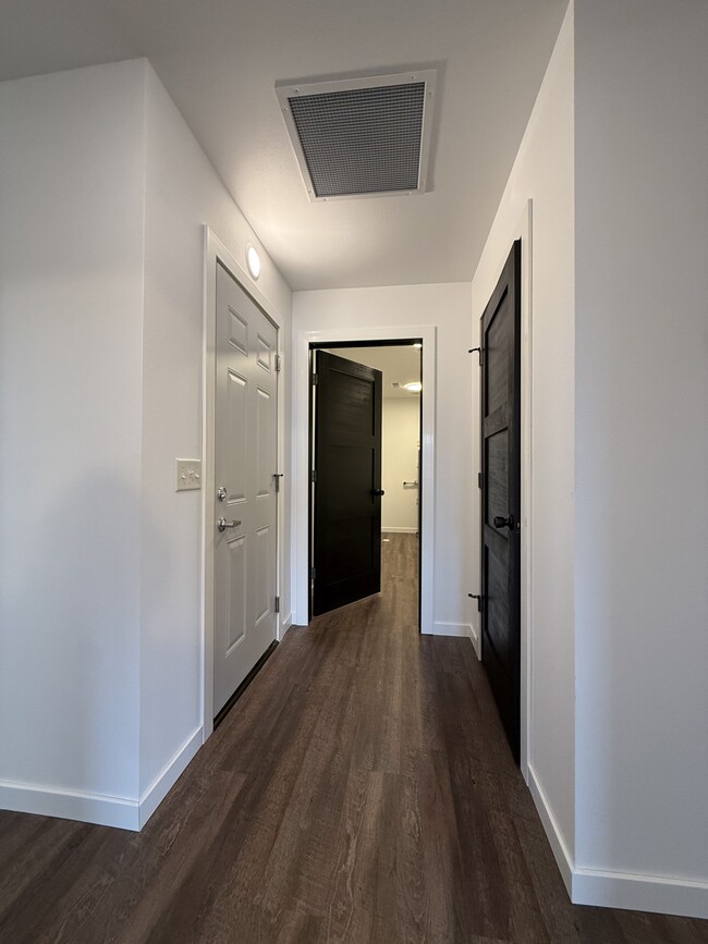 Photo - 5491 164th St