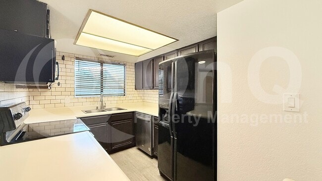Photo - 1800 W Elliot Rd Unit 107