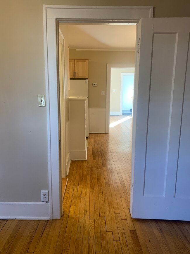Photo - 602 W 3rd St Unidad 1